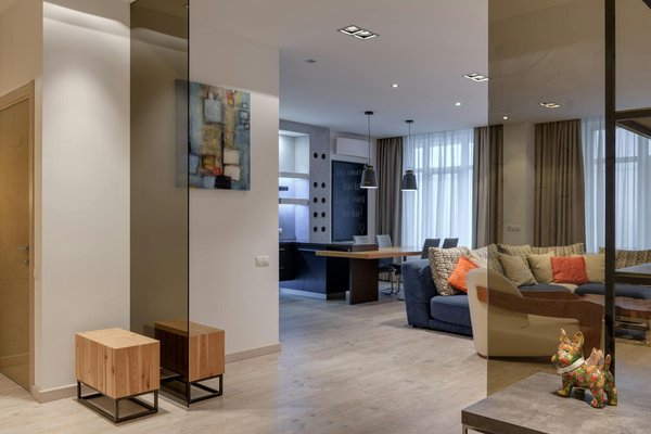 Mastering Clematis: Top UK Trellis Tips for a Flourishing Garden